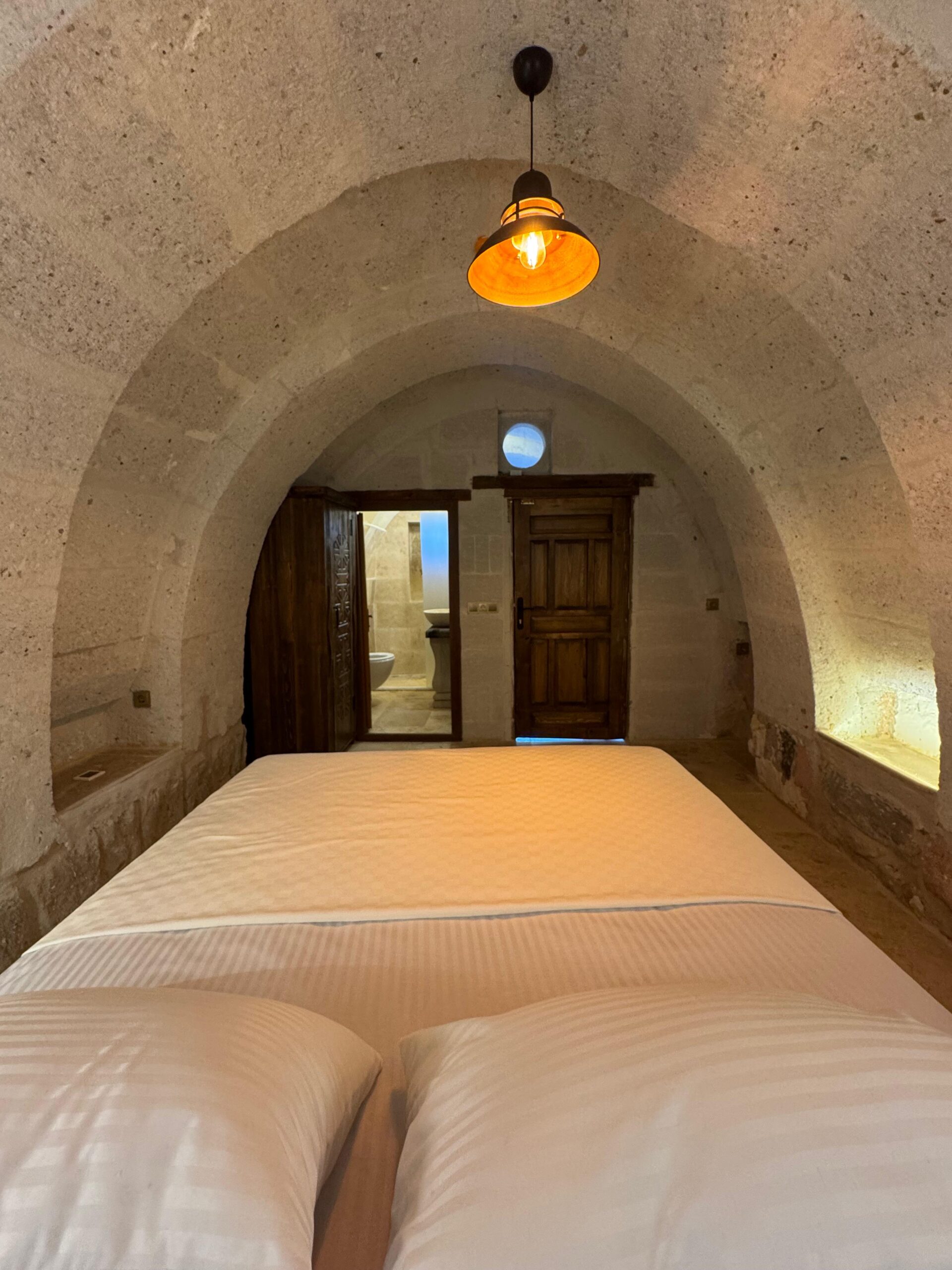Arch room